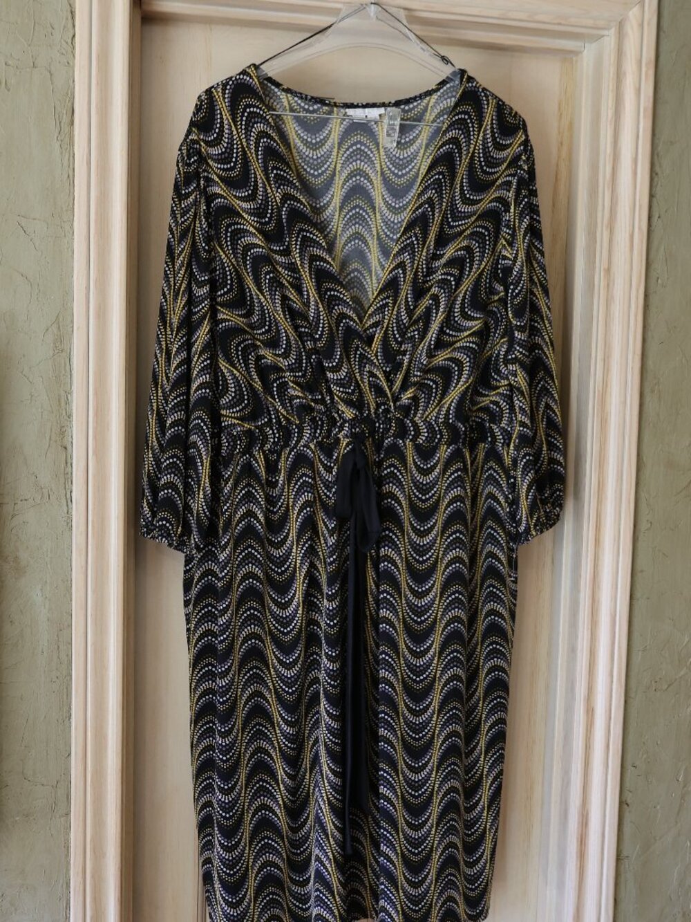 EUC London Times Woman Black Abstract Dress Size 22W